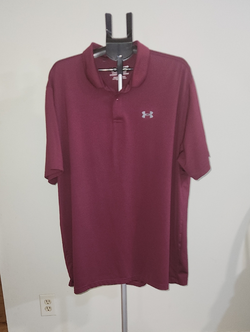 Under Armour Men’s Maroon Performance Polo. 3XLT.